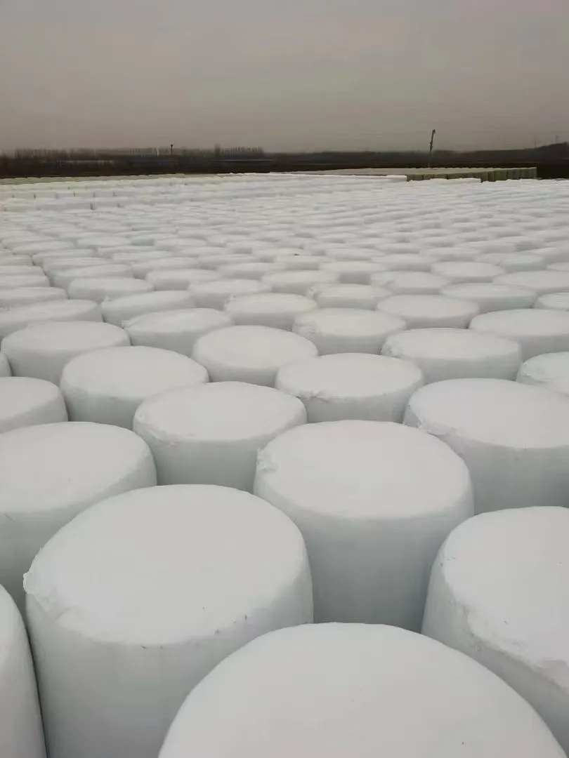 Yiman 전체 식물 Baled Silage가 가축 떼를 위한 스마트 사료인 이유는 무엇입니까?
